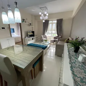 Apartment 4j North Wing - 150 Newport Boulevard, Near Terminal3 Airport, Manila